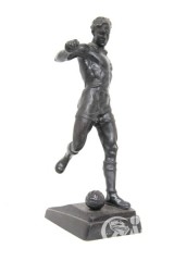 Скульптура "Футболист"